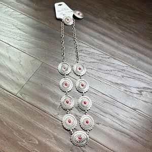 Laura Ford Western Linked Concho Necklace,silvertone,coral tone stones/earrings